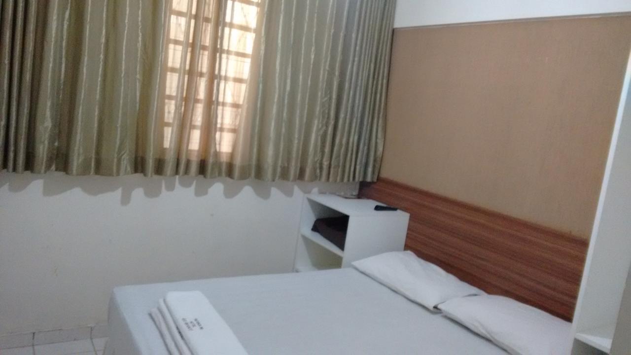Hotel Rio Branco กัวยาเนีย ภายนอก รูปภาพ