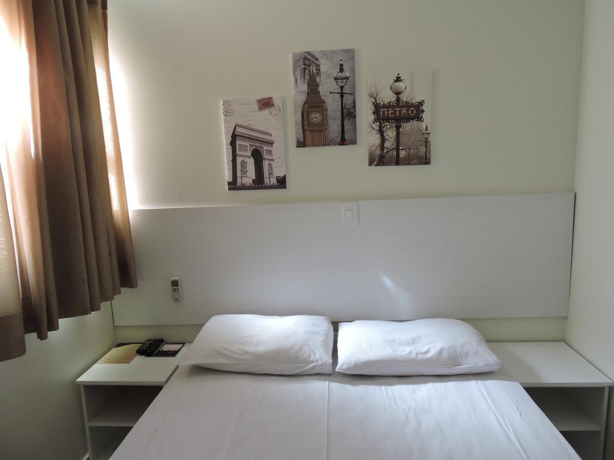 Hotel Rio Branco กัวยาเนีย ภายนอก รูปภาพ
