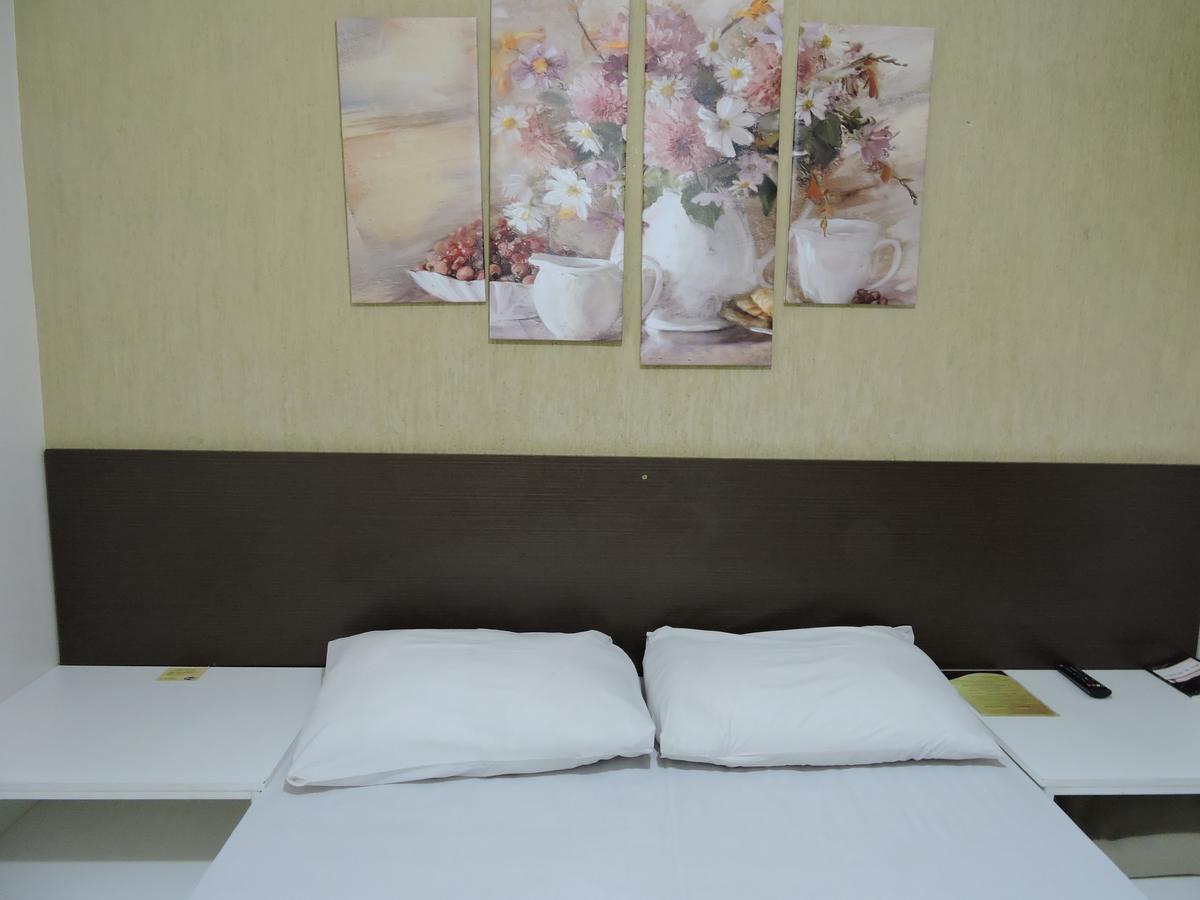 Hotel Rio Branco กัวยาเนีย ภายนอก รูปภาพ