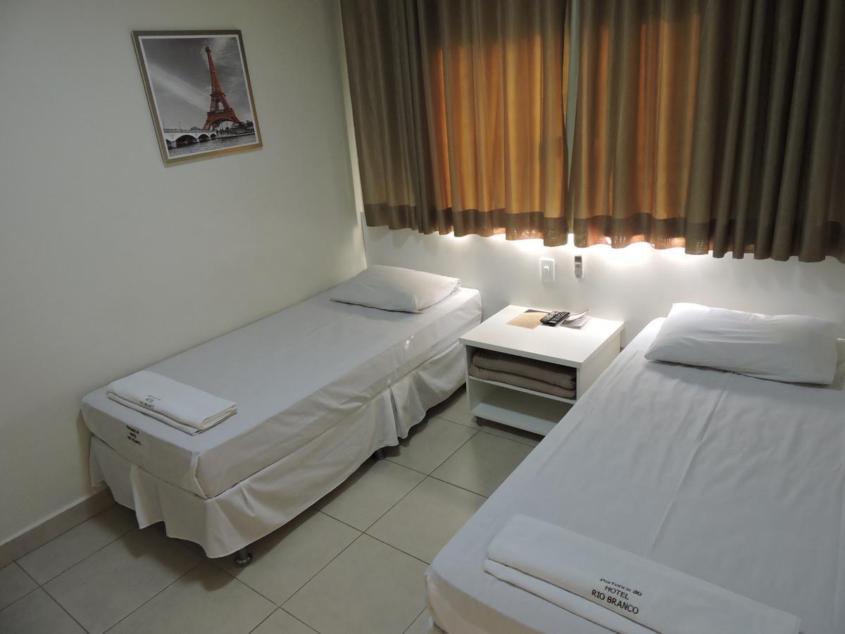 Hotel Rio Branco กัวยาเนีย ภายนอก รูปภาพ
