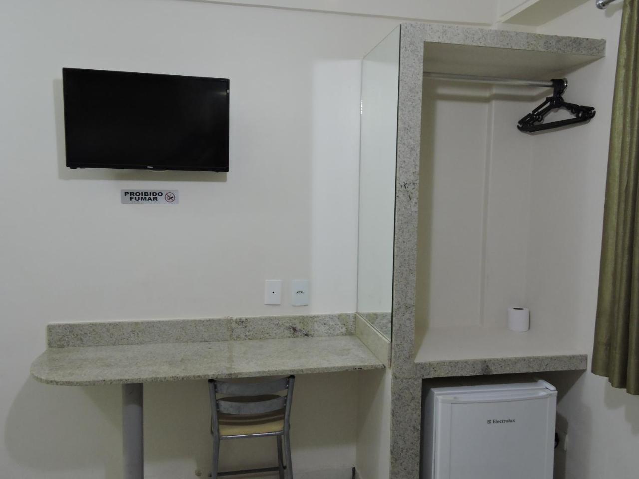 Hotel Rio Branco กัวยาเนีย ภายนอก รูปภาพ
